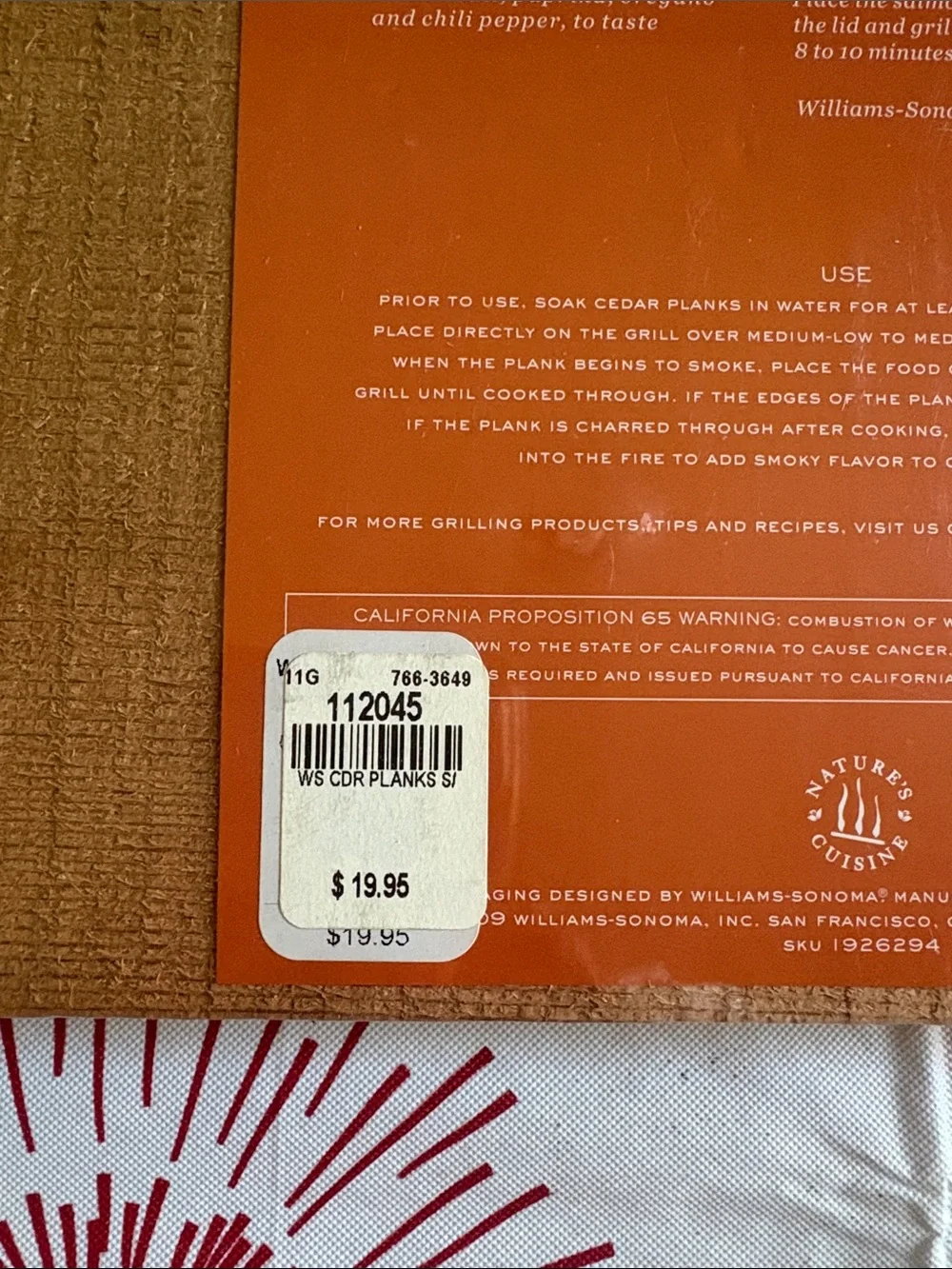 NWT. WILLIAMS SONOMA CEDAR PLANKS SET OF 4